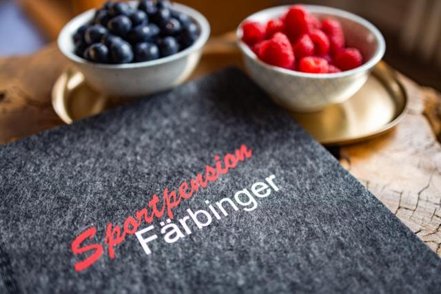 Sportpension Faerbinger بيرشتسغادن المظهر الخارجي الصورة